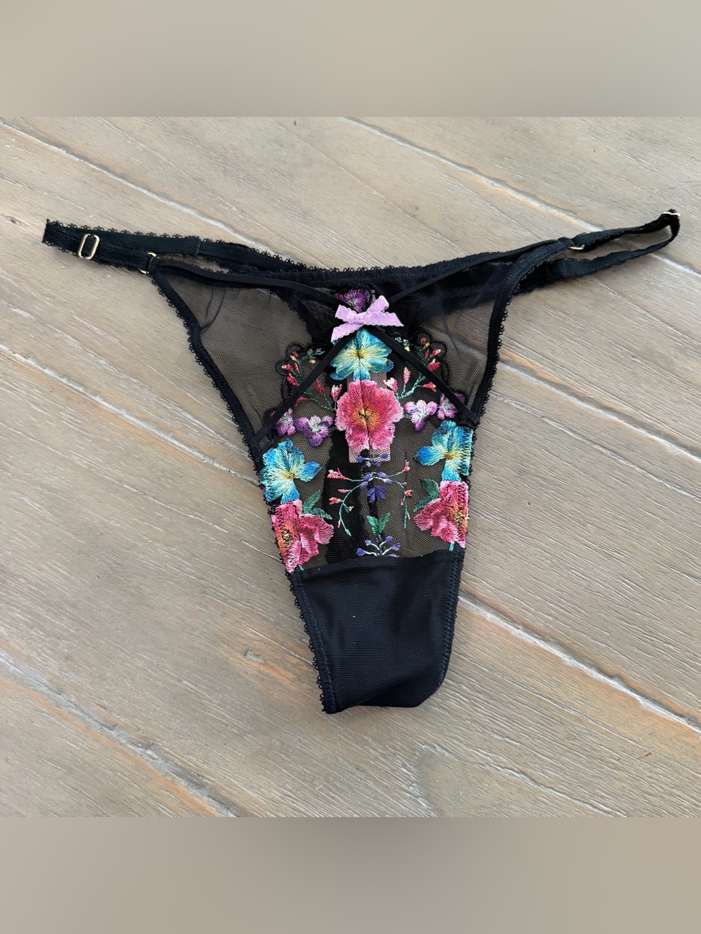 Victoria's Secret VERY SEXY Embroidery Adjust Dark Blossom Thong Panty